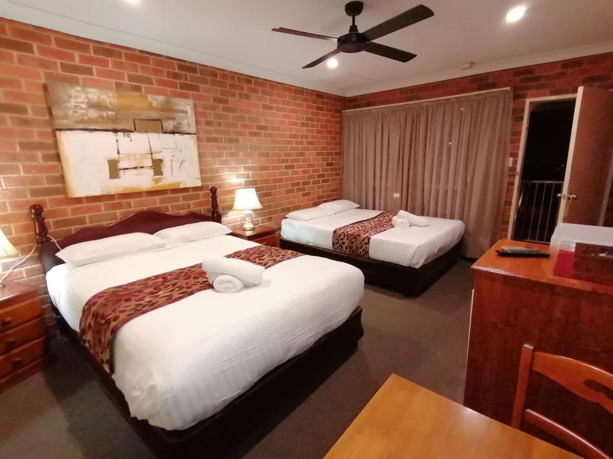 Aussie Rest Motel Cessnock Exterior photo