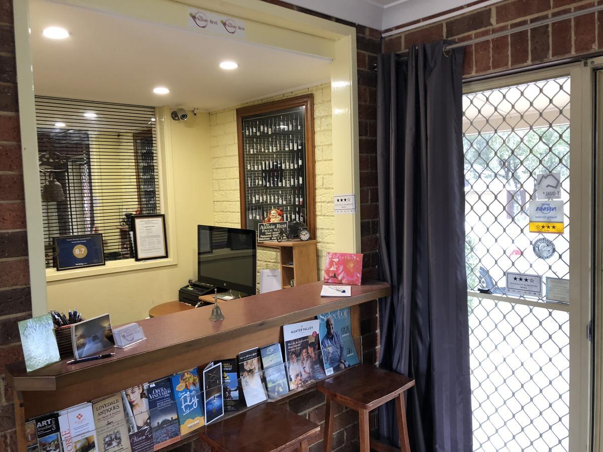 Aussie Rest Motel Cessnock Exterior photo